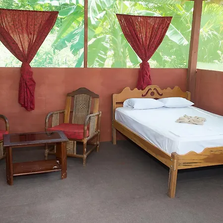 Maniti Eco-lodge * Francisco de Orellana